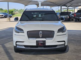 Used 2020 Lincoln Aviator Reserve w/ Equipment Group 201A AWD/4WD video 2