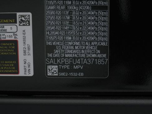 Used 2026 Land Rover Range Rover Long Wheelbase SE AWD/4WD image 72