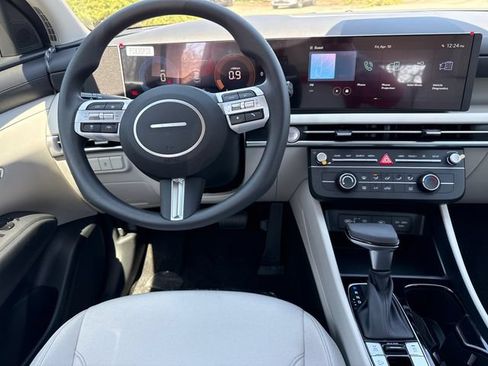 New 2026 Hyundai Tucson SE AWD/4WD image 18