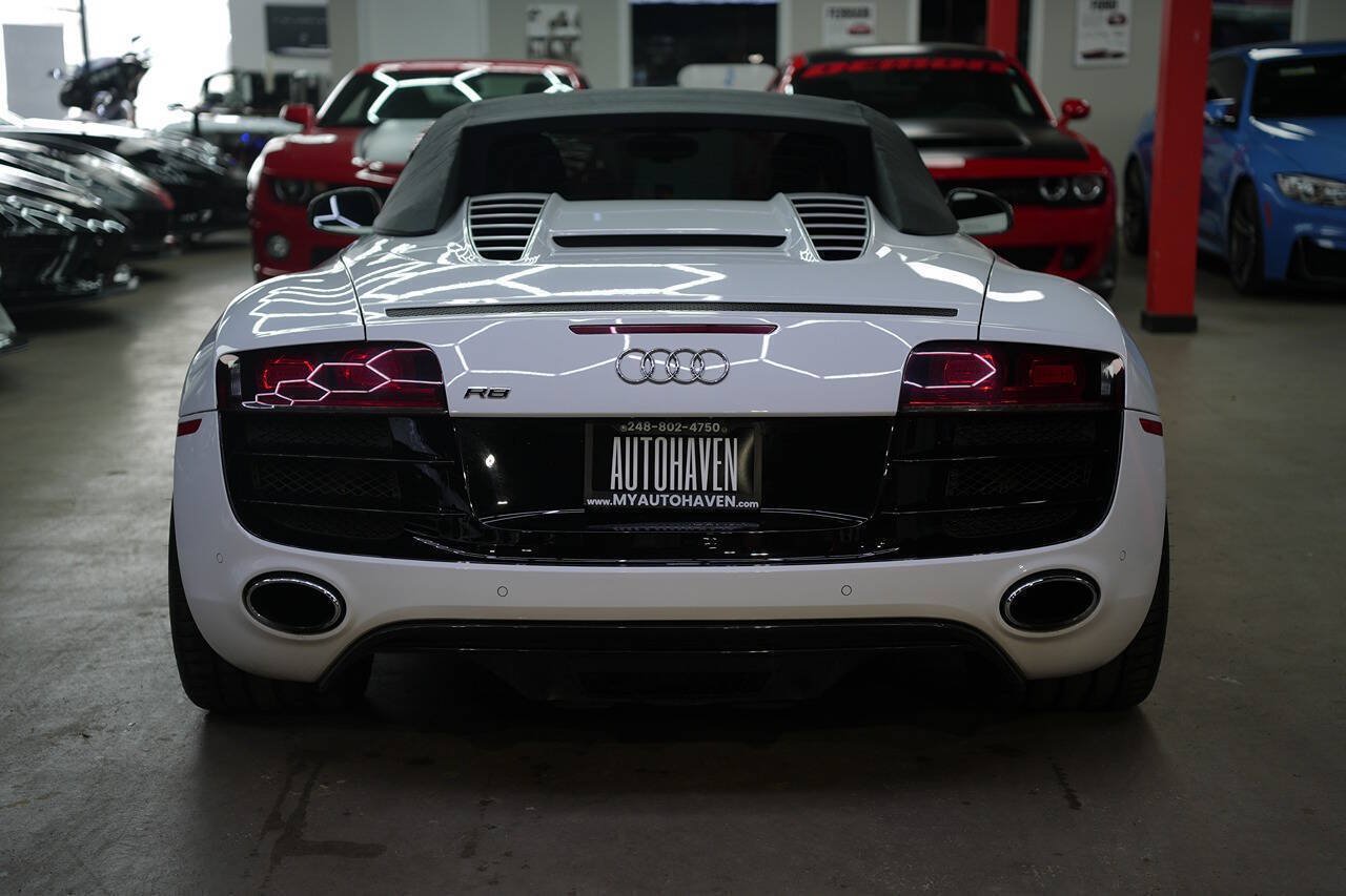 Used 2011 Audi R8 V10 AWD/4WD image 5