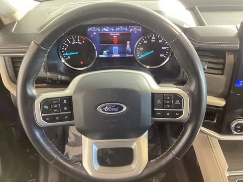 Used 2024 Ford Expedition Limited AWD/4WD image 26