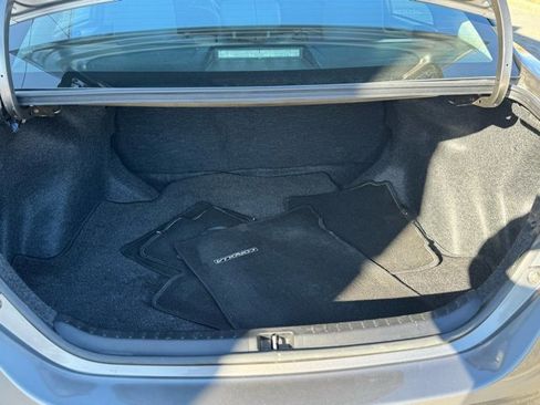 Certified 2018 Toyota Corolla LE w/ Carpet Mat Package (TMS) image 33
