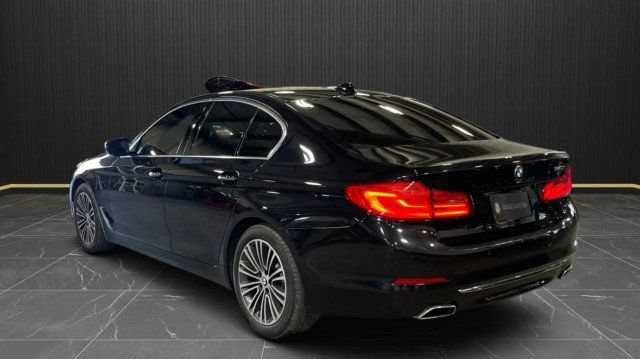 Used 2018 BMW 540i RWD image 8