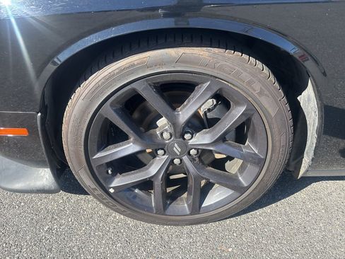 Used 2022 Dodge Challenger GT w/ Blacktop Package image 10