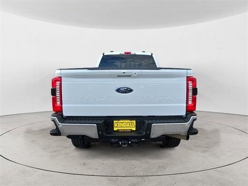 Certified 2023 Ford F350 Lariat image 4
