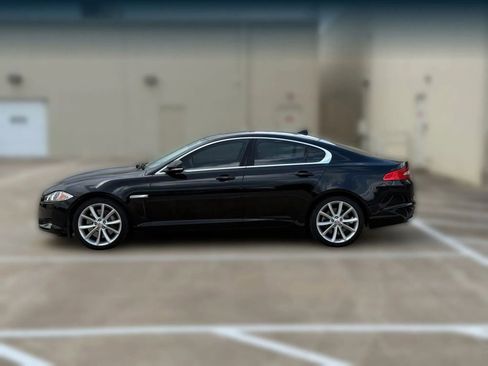 Used 2015 Jaguar XF Portfolio image 5