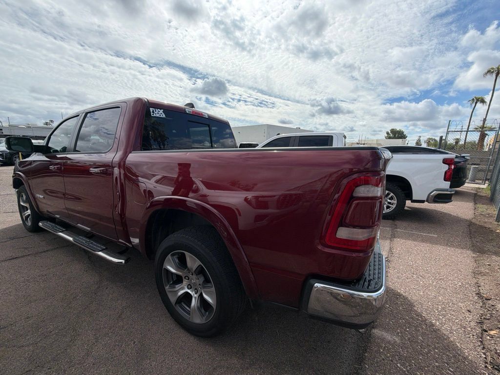 Used 2019 RAM 1500 Laramie AWD/4WD image 8