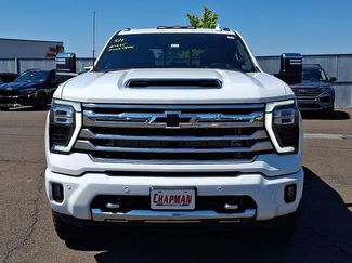 Used 2024 Chevrolet Silverado 3500 High Country w/ Technology Package AWD/4WD video 2