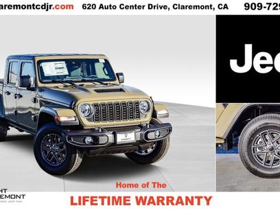 New 2025 Jeep Gladiator Sport