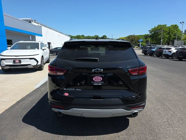 New 2026 Chevrolet Blazer LT AWD/4WD image 3