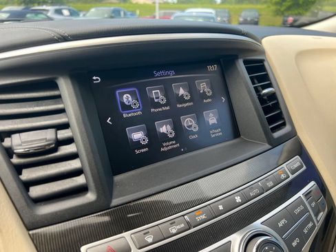 Used 2020 INFINITI QX60 Luxe w/ Essential Package FWD image 20