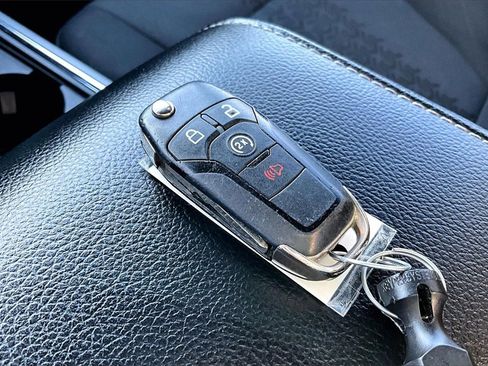 Certified 2020 Ford F150 XLT w/ Equipment Group 302A Luxury image 11