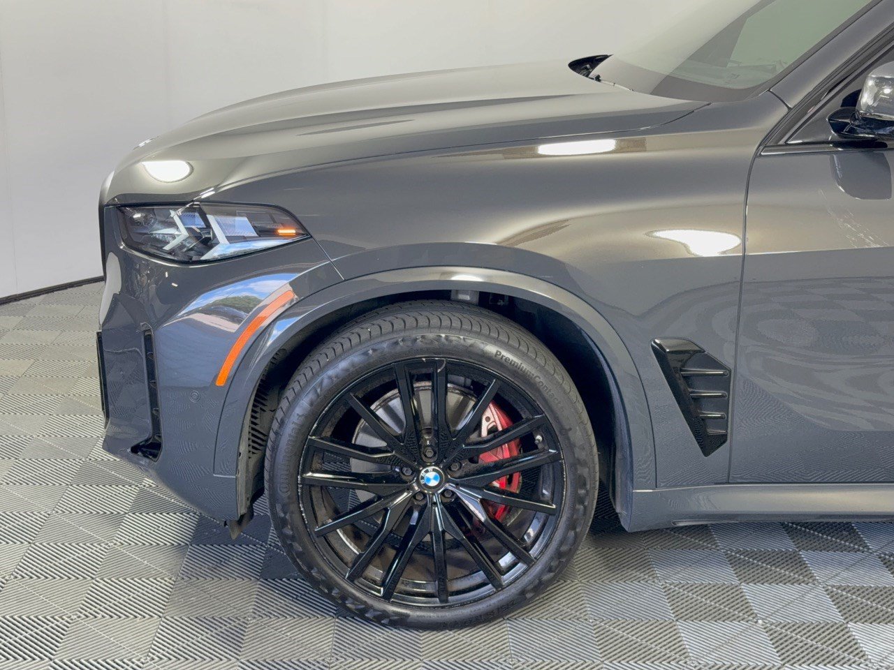 Used 2024 BMW X5 xDrive40i w/ Executive Package AWD/4WD image 13