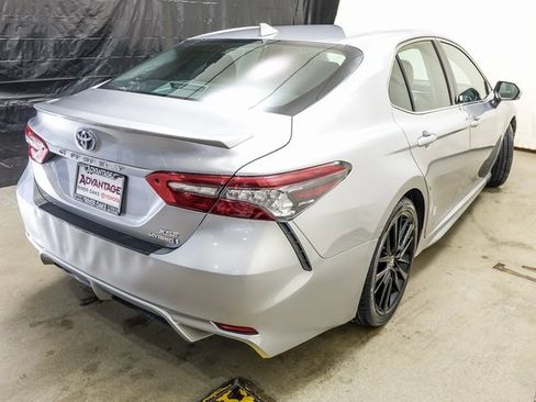 Used 2023 Toyota Camry XSE image 7