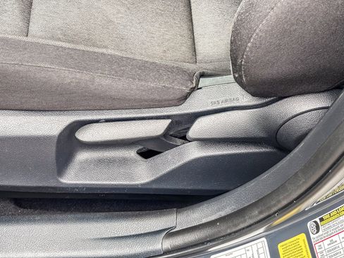 Certified 2025 Toyota Camry LE image 23