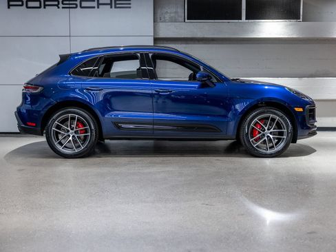 Certified 2026 Porsche Macan S AWD/4WD image 9