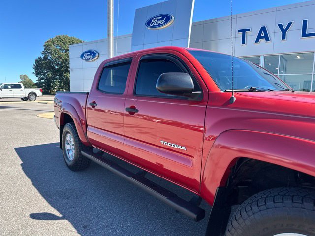 Used 2015 Toyota Tacoma 4x4 Double Cab w/ TRD Off-Road Package image 7
