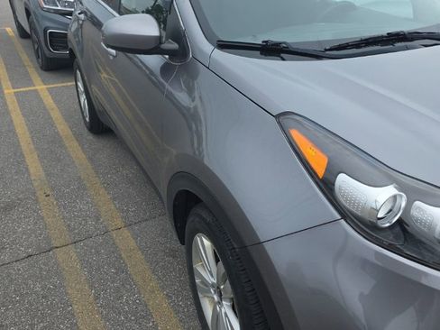 Used 2017 Kia Sportage LX FWD image 13