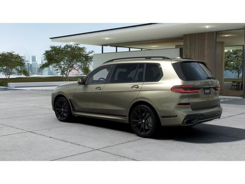 New 2026 BMW X7 xDrive40i w/ M Sport Package image 2