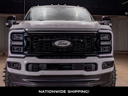 Used 2025 Ford F350 XL image 4