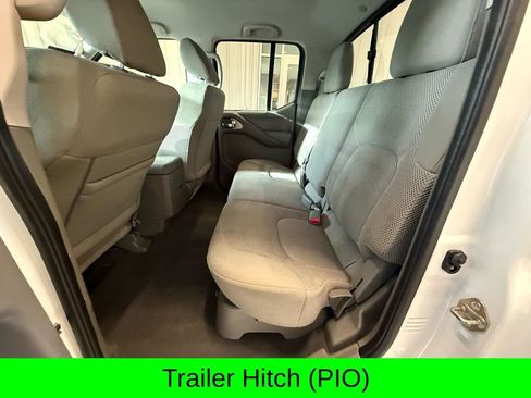 Used 2019 Nissan Frontier SV image 11