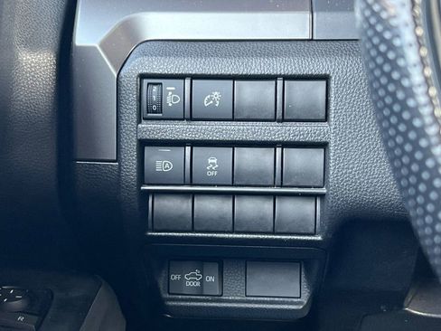 Used 2025 Toyota Tacoma SR5 image 36