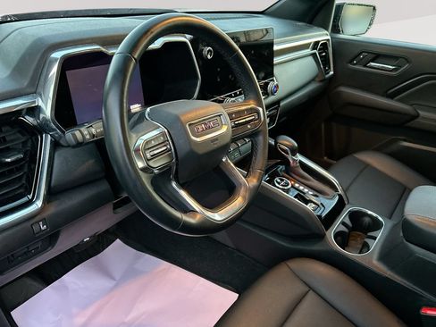 Used 2023 GMC Canyon Elevation w/ Elevation Premium Package AWD/4WD image 14