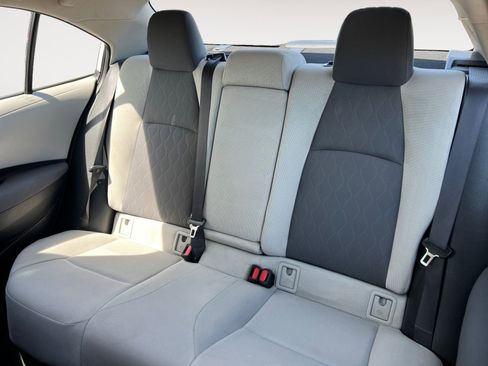 Used 2020 Toyota Corolla LE w/ Carpet Mat Package (TMS) FWD image 13