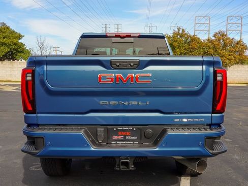 New 2025 GMC Sierra 2500 Denali w/ Technology Package image 12