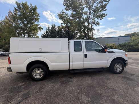 Used 2016 Ford F250 XL w/ Power Equipment Group RWD image 8