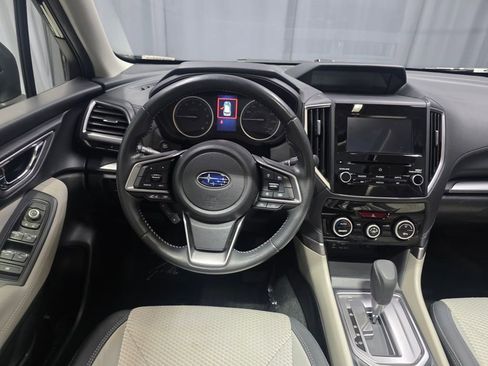 Used 2020 Subaru Forester Premium image 17
