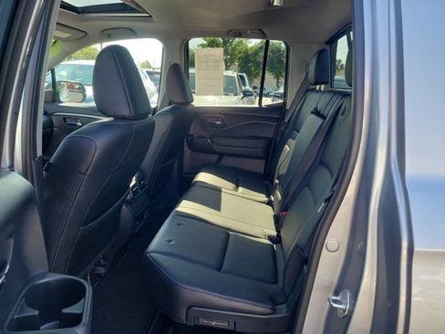 Used 2025 Honda Ridgeline RTL image 12