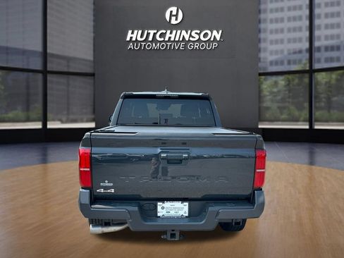 Used 2024 Toyota Tacoma SR5 AWD/4WD image 6