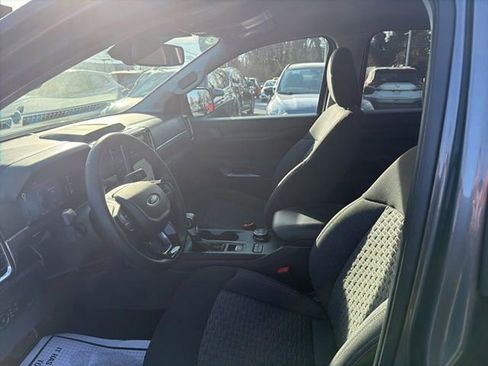 Used 2025 Ford Ranger XLT w/ FX4 Off-Road Package image 15