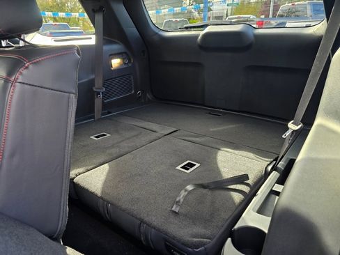 New 2026 Ford Explorer ST-Line w/ ST-Line Street Pack image 23