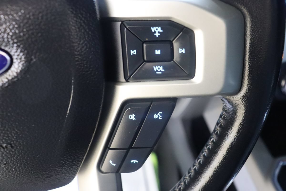 Used 2022 Ford F250 Lariat w/ Black Appearance Package AWD/4WD image 62