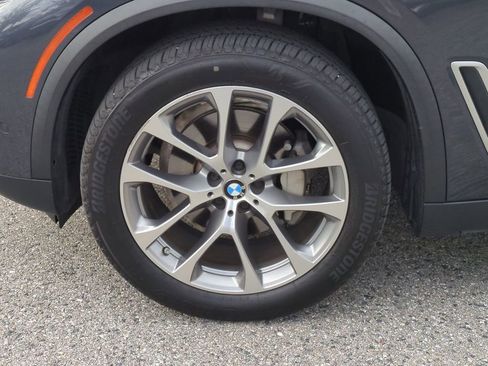 Used 2019 BMW X5 xDrive40i w/ Premium Package 2 image 11