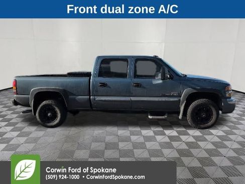 Used 2006 GMC Sierra 2500 SLE w/ Heavy-Duty Power Package image 4