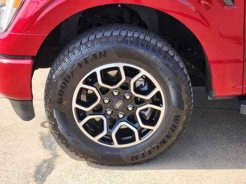 Used 2022 Ford F150 Lariat image 9