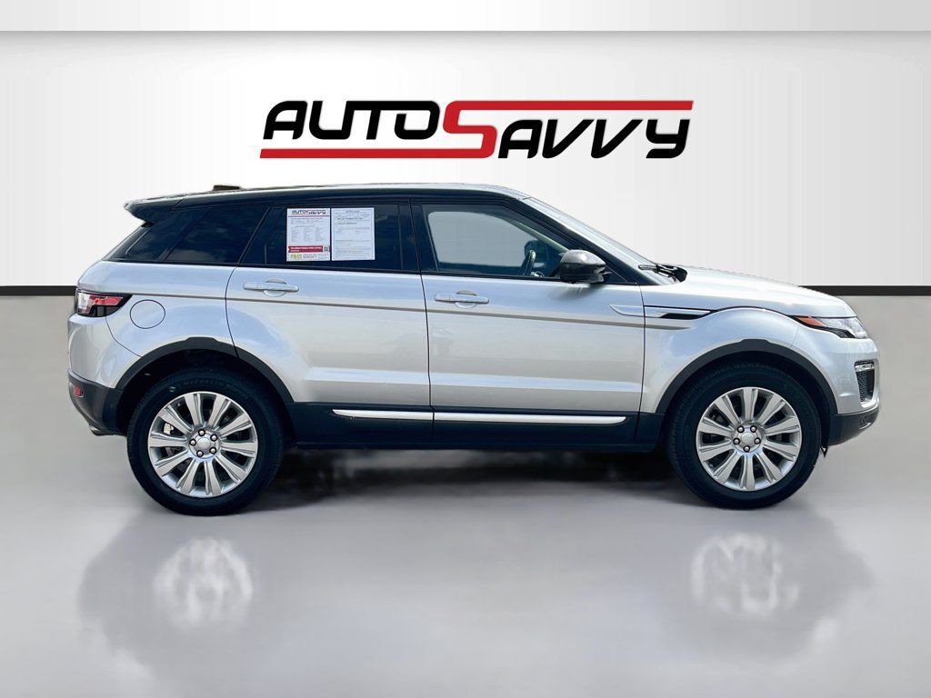 Used 2019 Land Rover Range Rover Evoque HSE AWD/4WD image 8