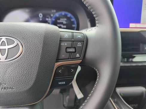 New 2026 Toyota Crown Signia Limited image 15