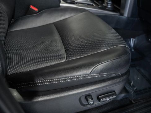 Used 2023 Toyota 4Runner Limited image 35