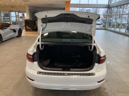 Used 2019 Volkswagen Jetta S w/ Driver Assistance Package image 25