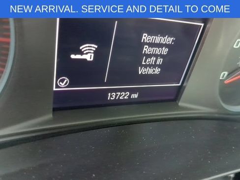 Used 2023 Chevrolet Malibu LT FWD image 2
