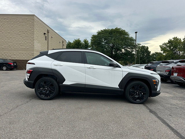 New 2027 Hyundai Kona SEL Sport FWD image 9