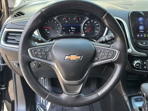 Used 2022 Chevrolet Equinox Premier image 14
