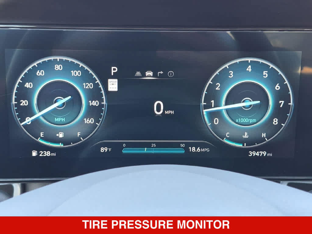 Used 2025 Hyundai Elantra SEL FWD image 32