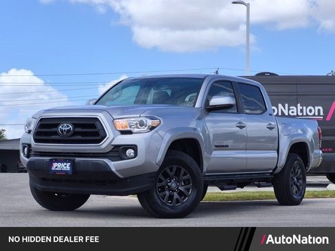 Used 2021 Toyota Tacoma SR5 RWD image 1