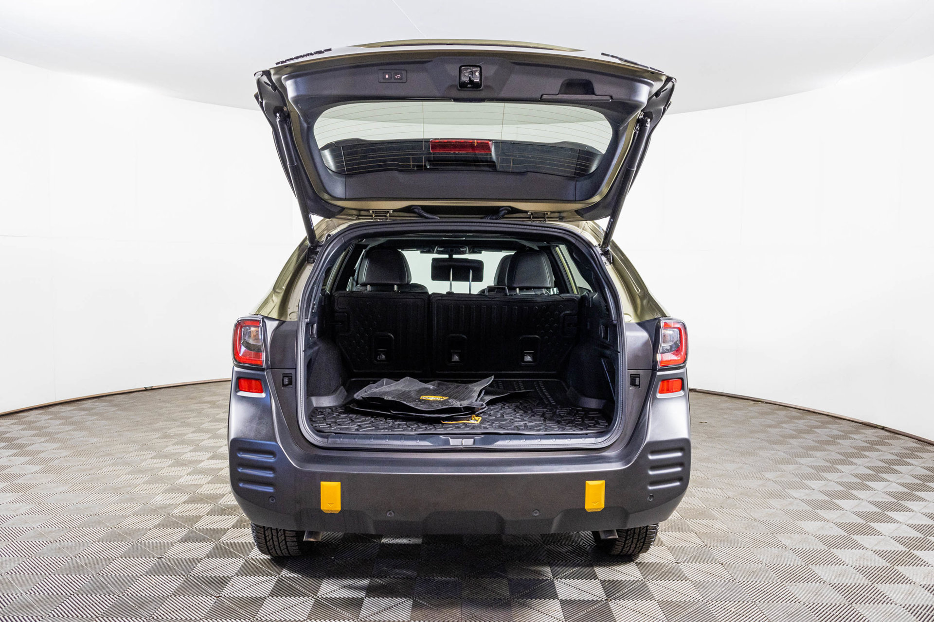 Used 2024 Subaru Outback Wilderness AWD/4WD image 43