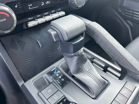 New 2026 Toyota Tacoma SR5 AWD/4WD image 22